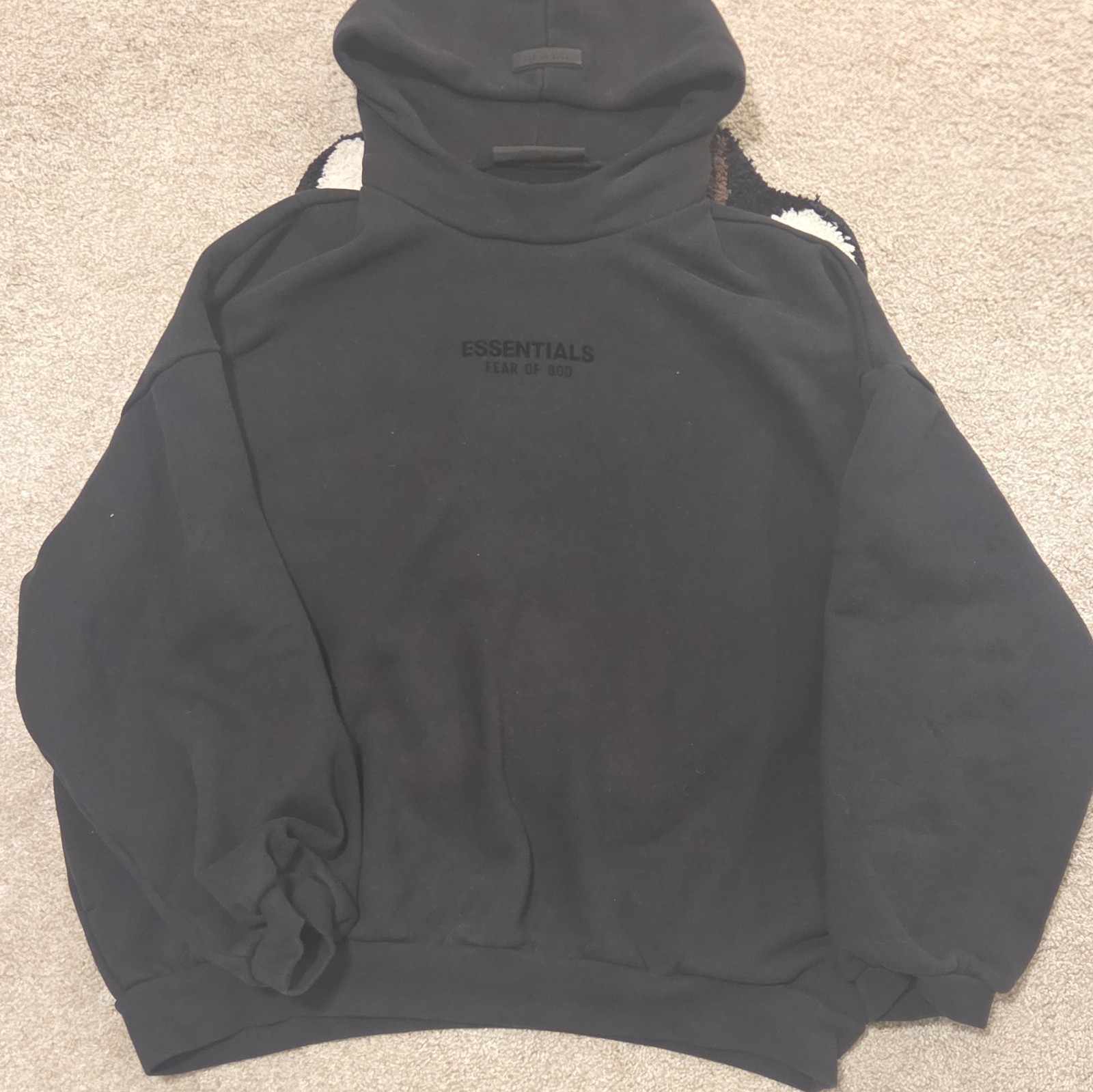 Essentials Fear of God Essentials Men’s Black Fleece Logo Pullover Hoodie XL