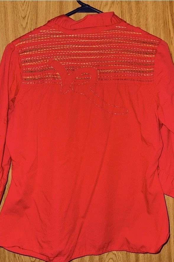 Vintage Rocawear Multi-Color Embroidered Back Logo Utility Shirt – Juniors XL –