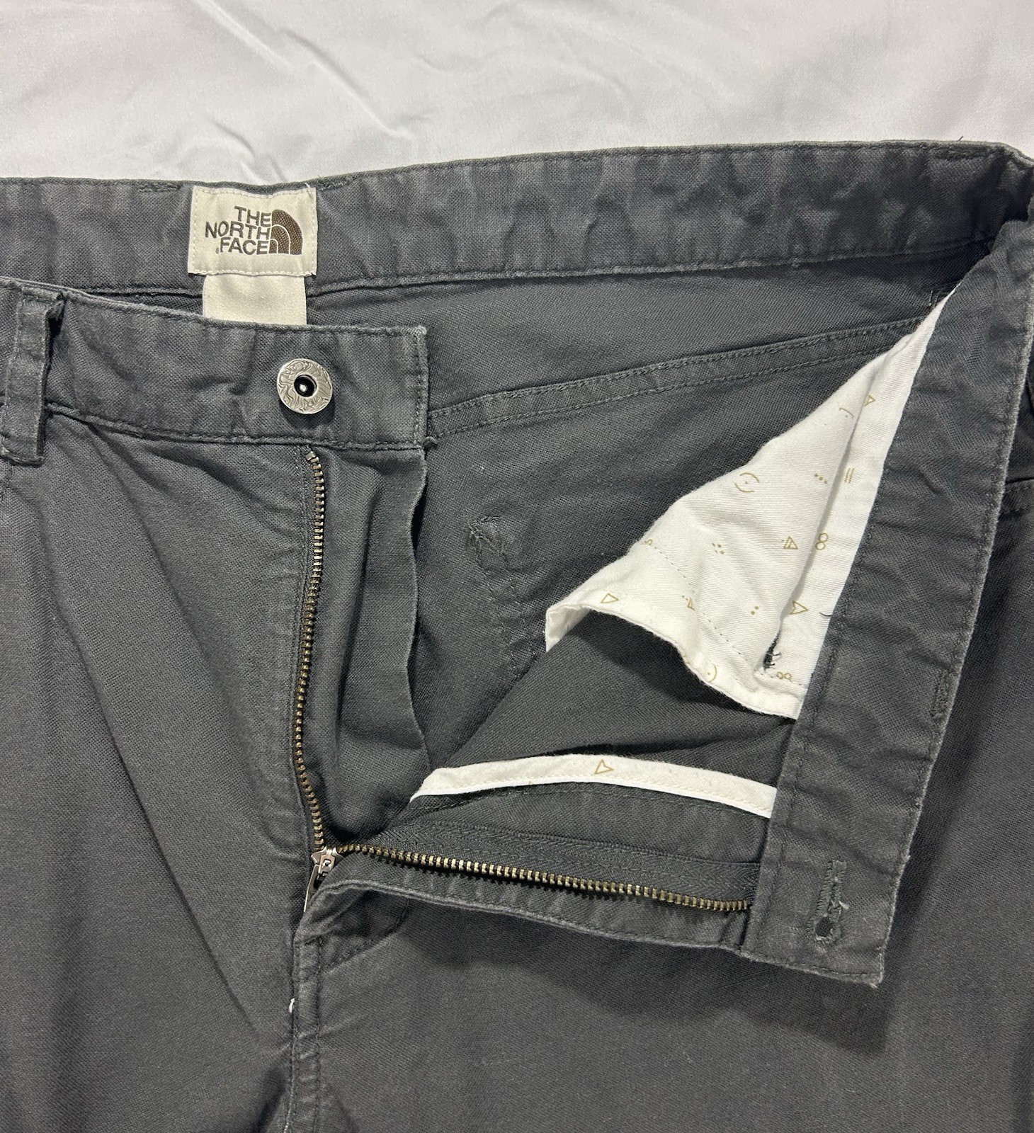 The North Face Mens Jeans 36×30 Regular Fit Straight Charcoal Gray Wash Logo