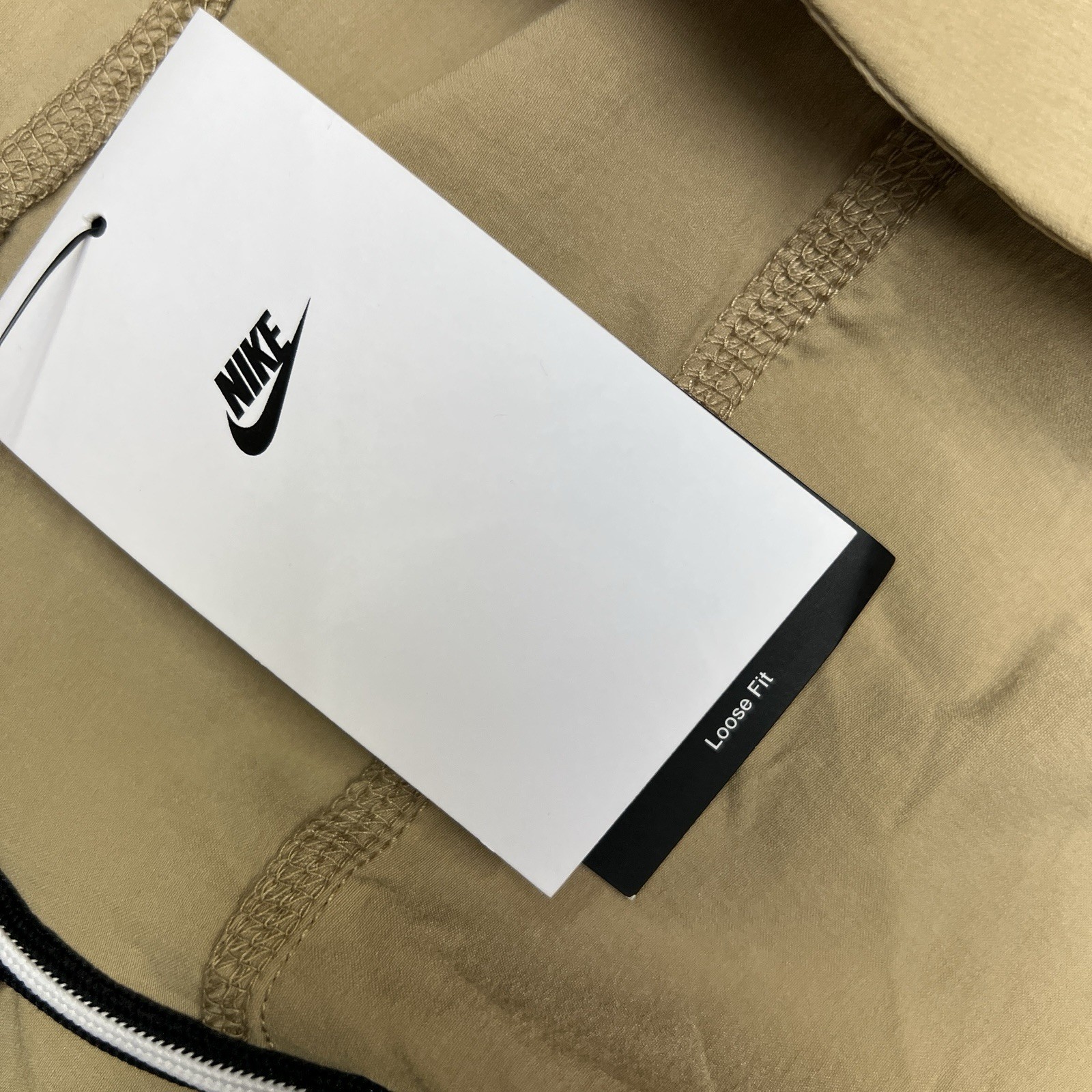 Nike Tech Woven Jacket Large Mens Parachute Beige Black Full Zip Hoodie $130