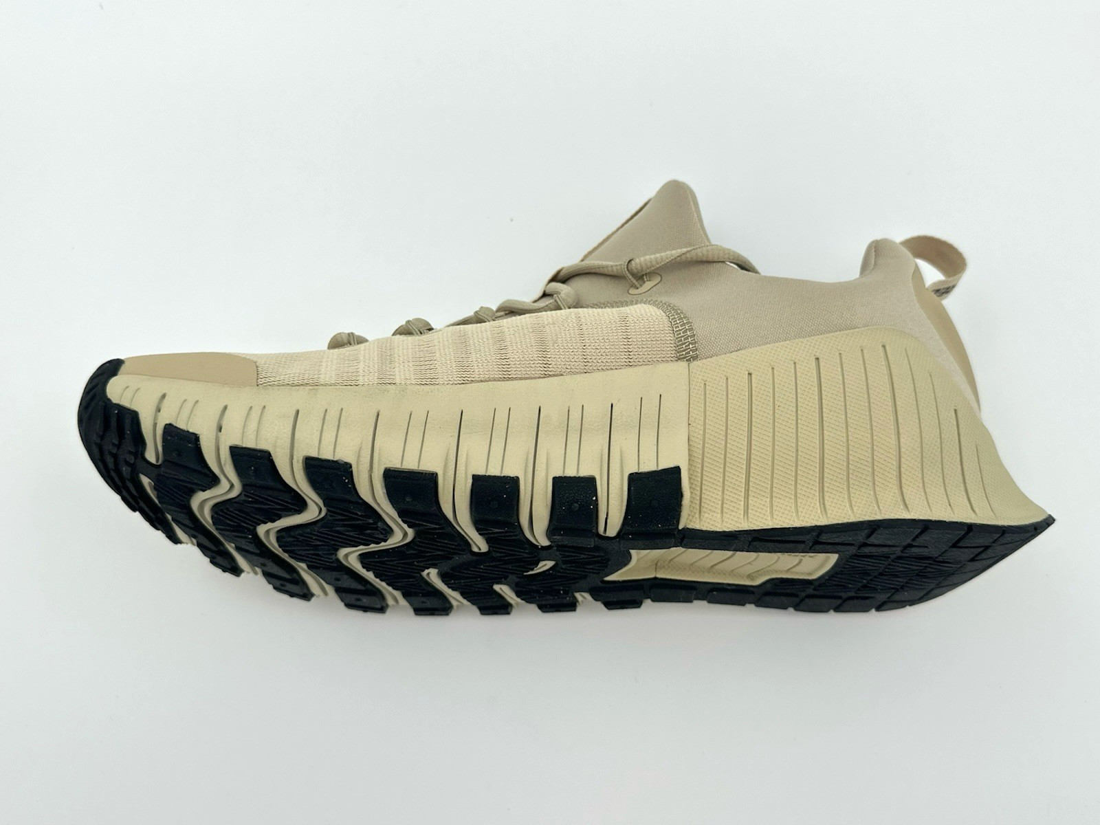 Nike Free Metcon 6 Men’s Size 9.5 Light Desert Khaki Brown Black FJ7127-200