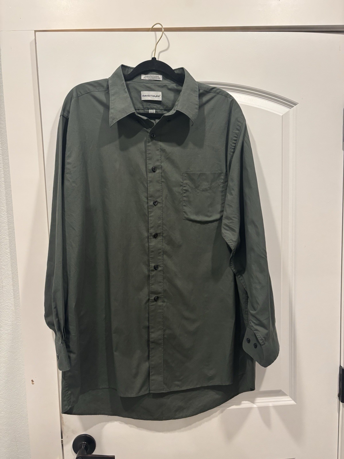 David Taylor Classic Fit Solid Green Long Sleeve Dress Shirt 17-17.5 34/35 XL