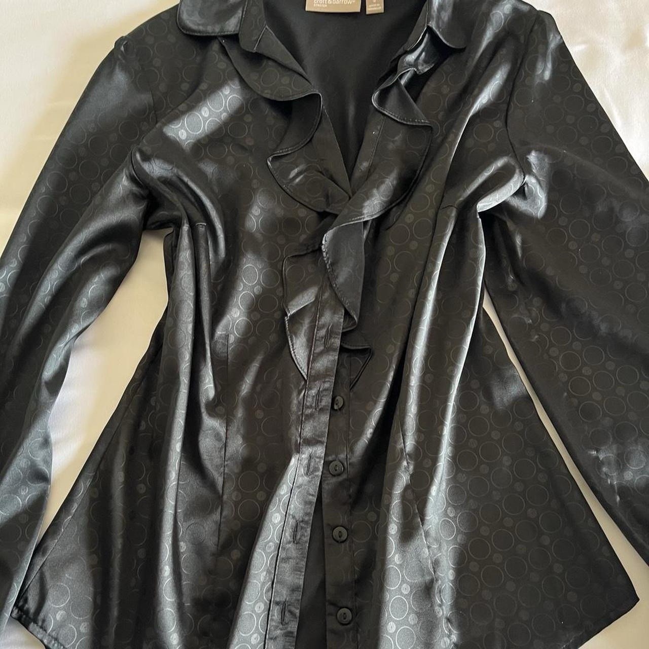 Brand New (Tag $36) Croft & Barrow Black Ruffle Collar Satin Long Sleeve Blouse