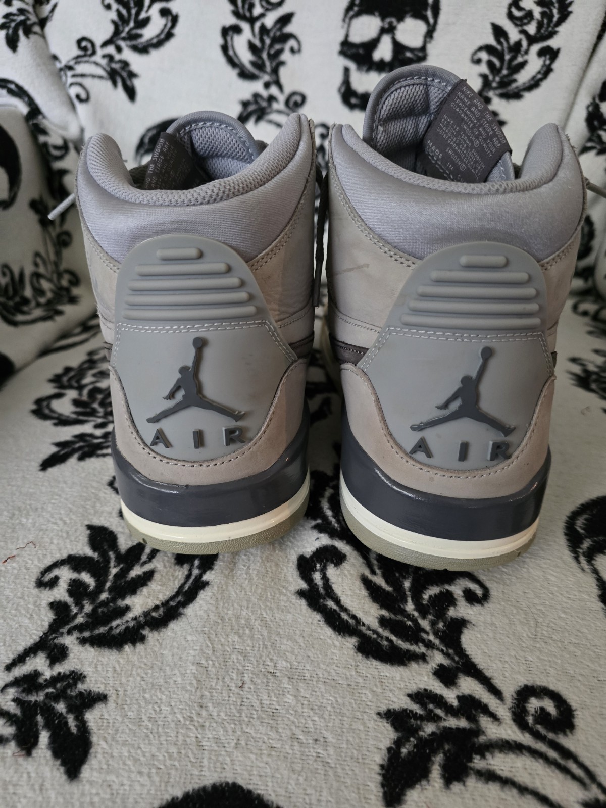 Jordan Air Jordan Legacy 312 Wolf Grey High Top Lace Up Strap AV3922-002