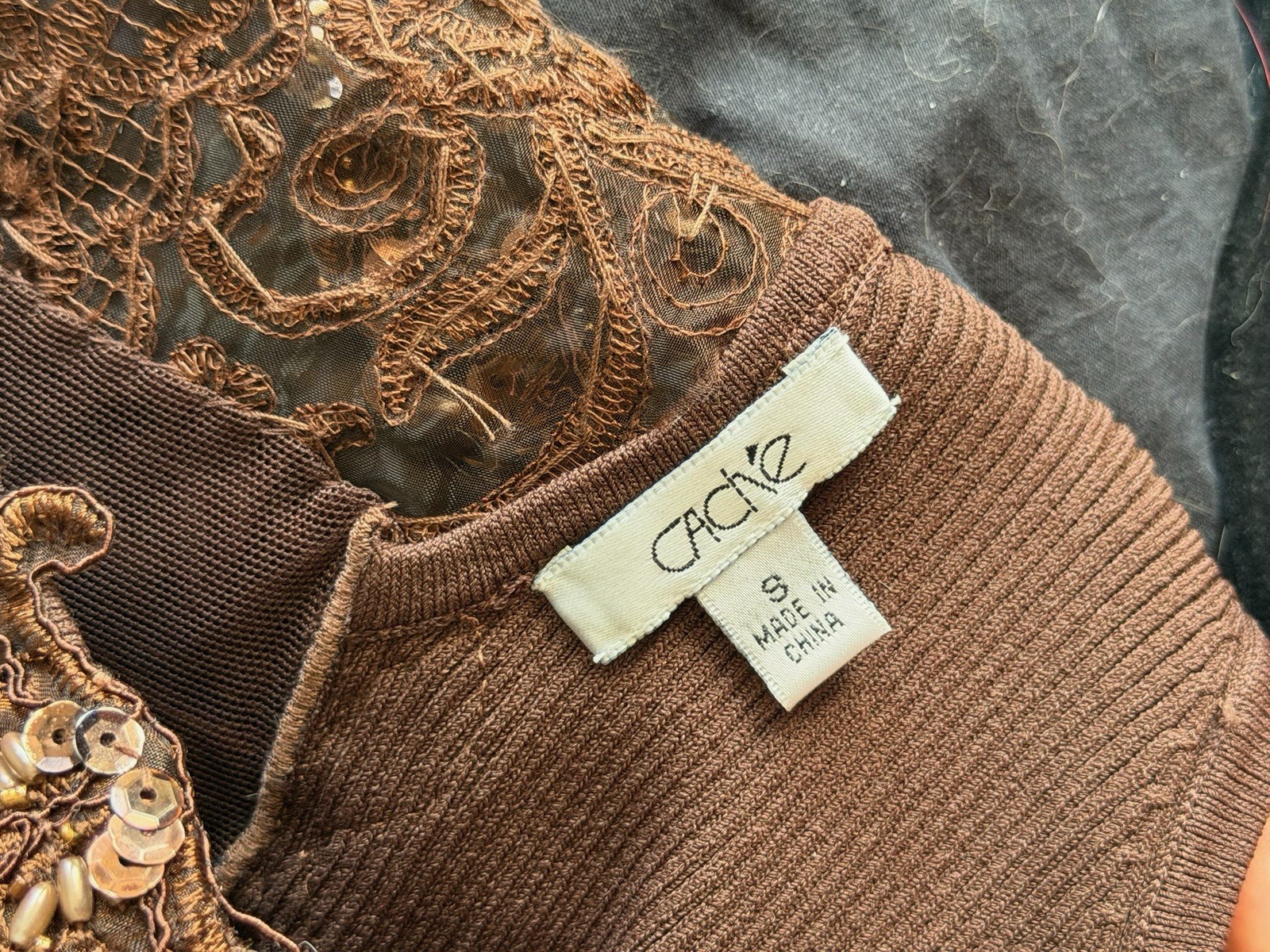 Caché Beaded Lace Illusion Knit Tank Top Brown Size S Stretch Y2K Gothic