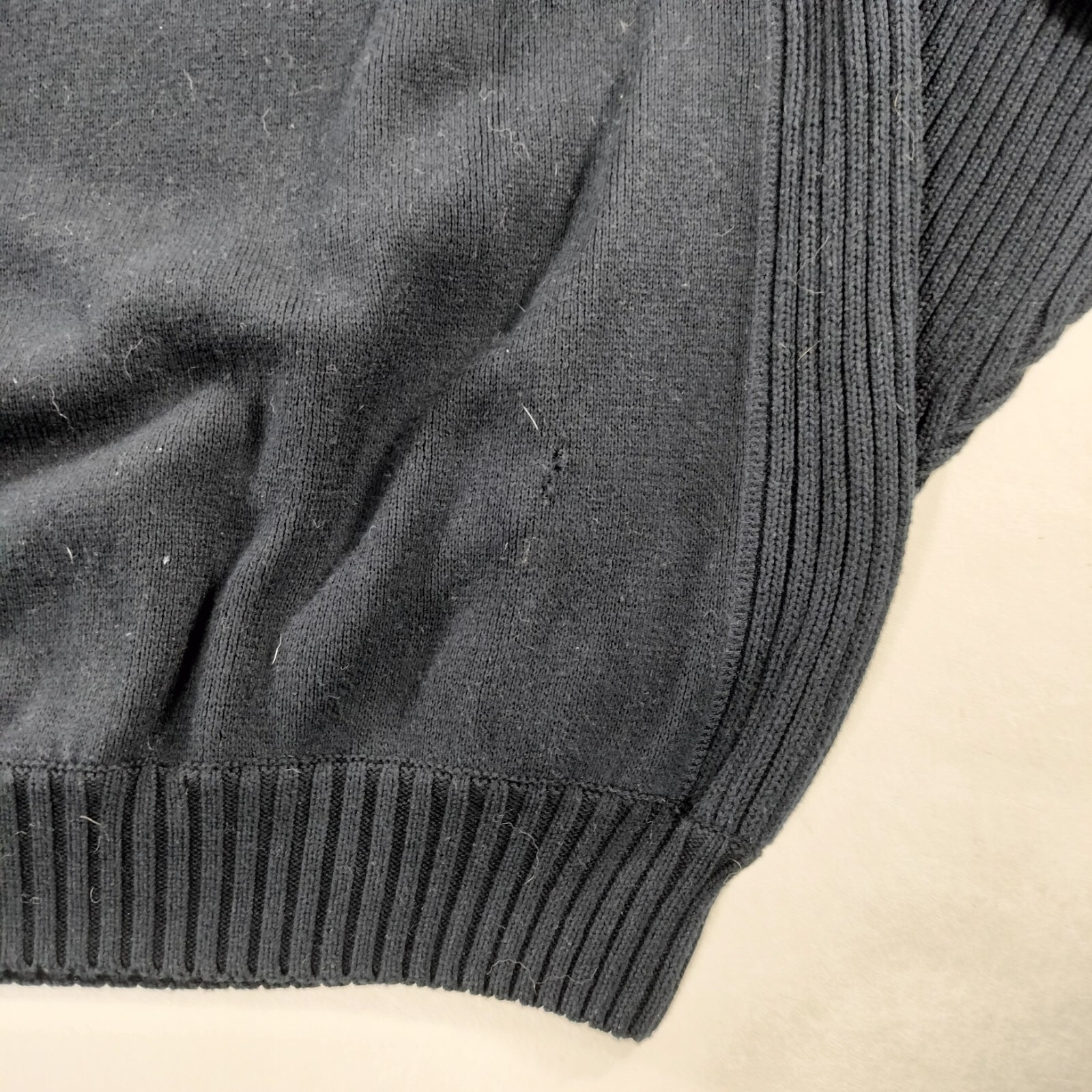Alex Cannon 3 Button Placket Blue Long Sleeves Sweater with Suede Mens Size L