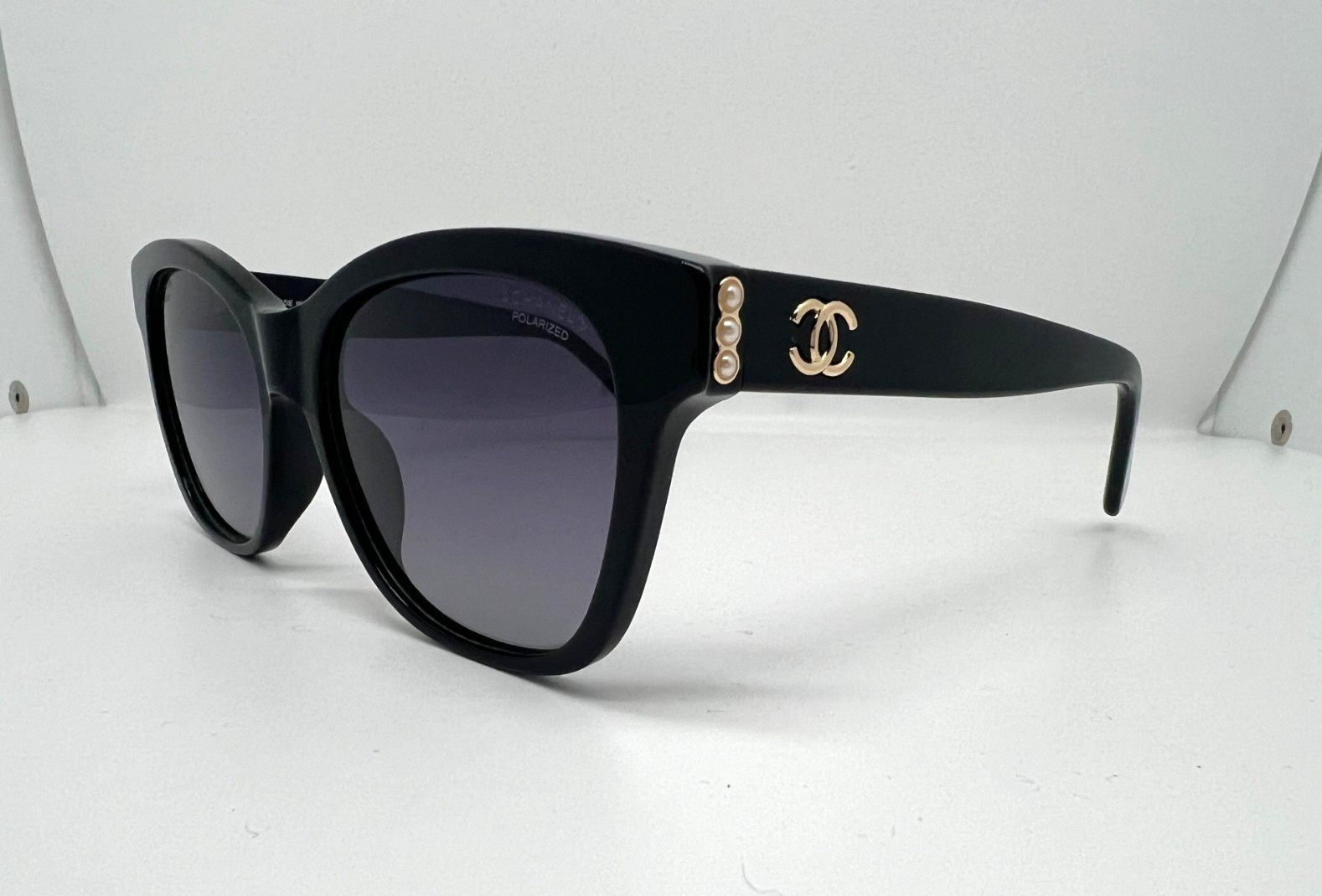New CHANEL Sunglasses 5482 Women Frames Black Gold Pearl Authentic With Box