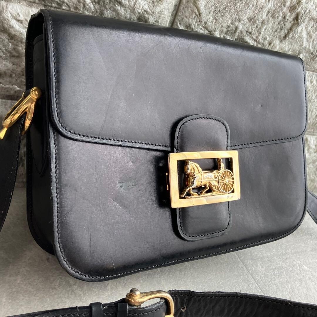 CELINE Horse Carriage Crossbody Shoulder Bag Black Leather Gold Hardware Vintage