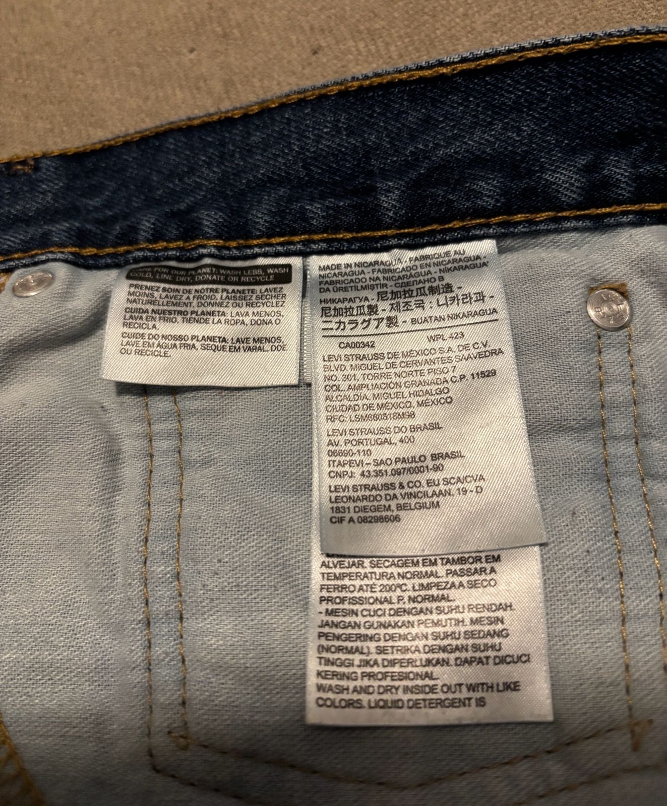 Levi’s 505 Regular Fit Straight Leg Jeans W34 L32