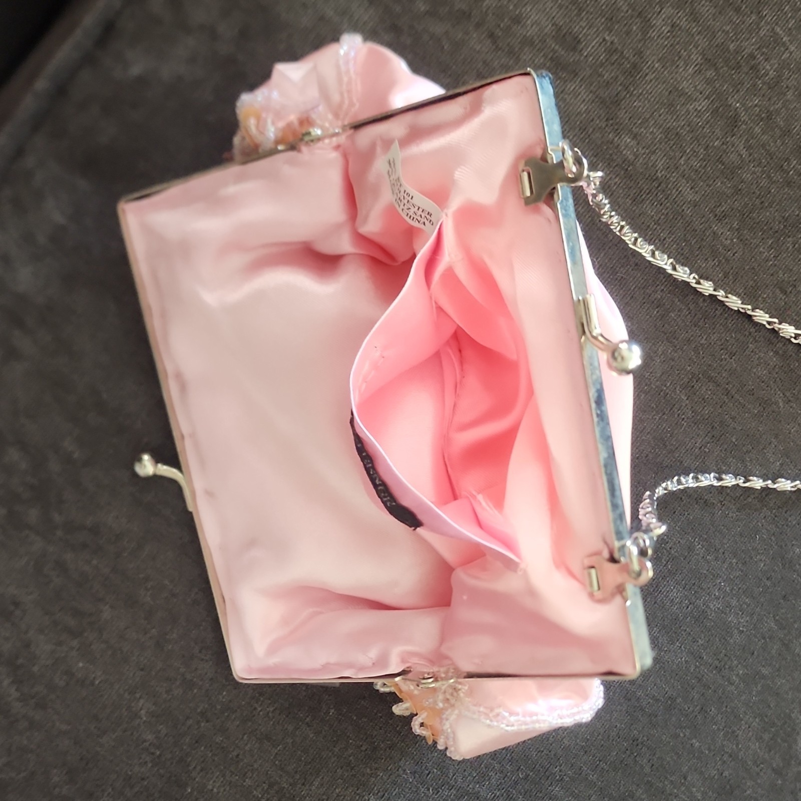 Bijoux Terner Pink Beaded Sequin Kiss Lock Clutch w Silver Chain Strap Small