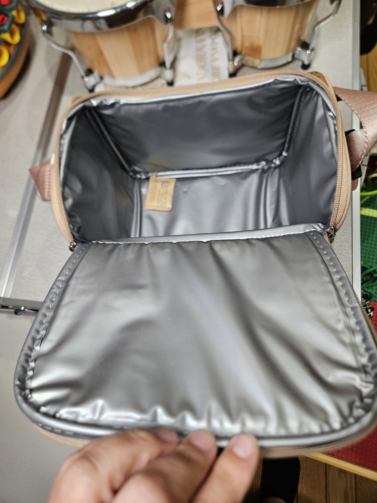 GUESS NEW Lux Lunch Box Insulated Burnaby Travel COCOA Mo.RCK9834069