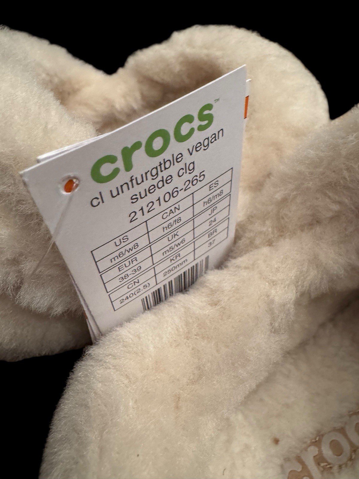 NWT New Crocs Classic Unfurgettable Tan Vegan Suede Clog Slippers Lined US M6 W8