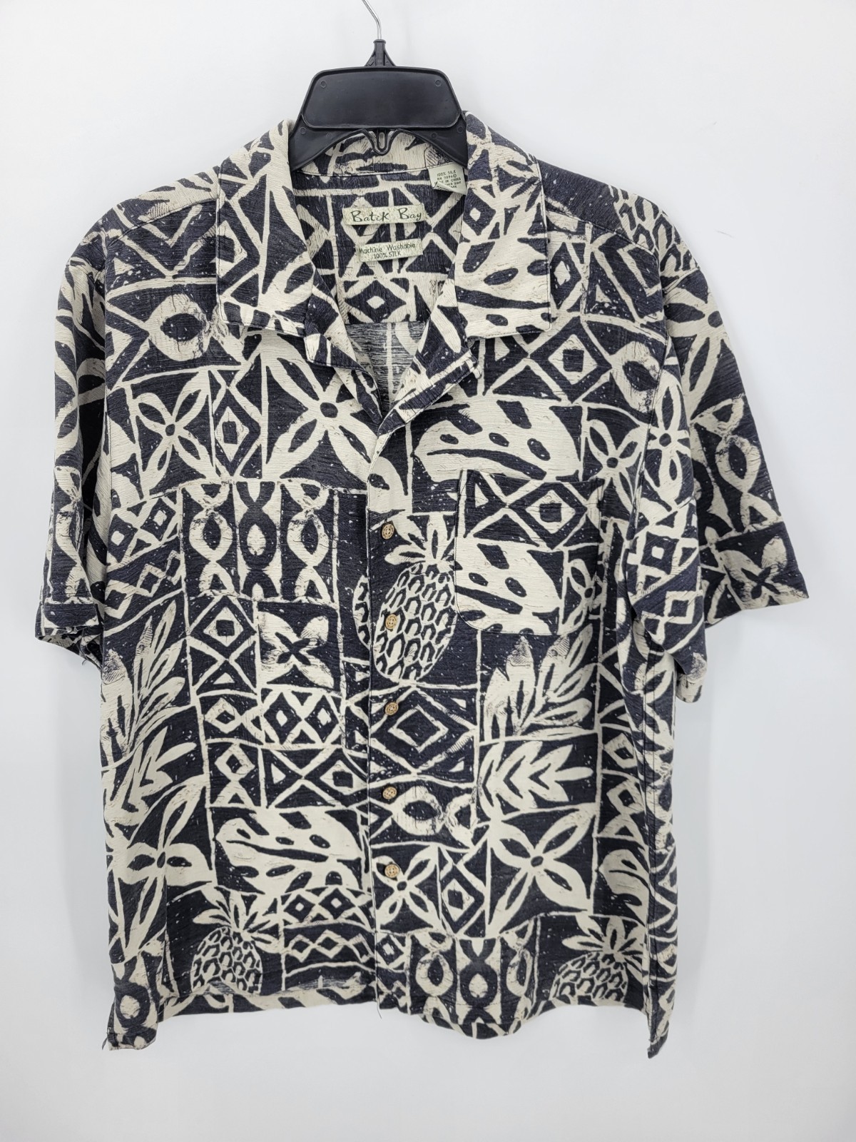 Batik Bay Hawaiian Shirt Mens Large Black Ivory Pineapple Short Sleeve Silk