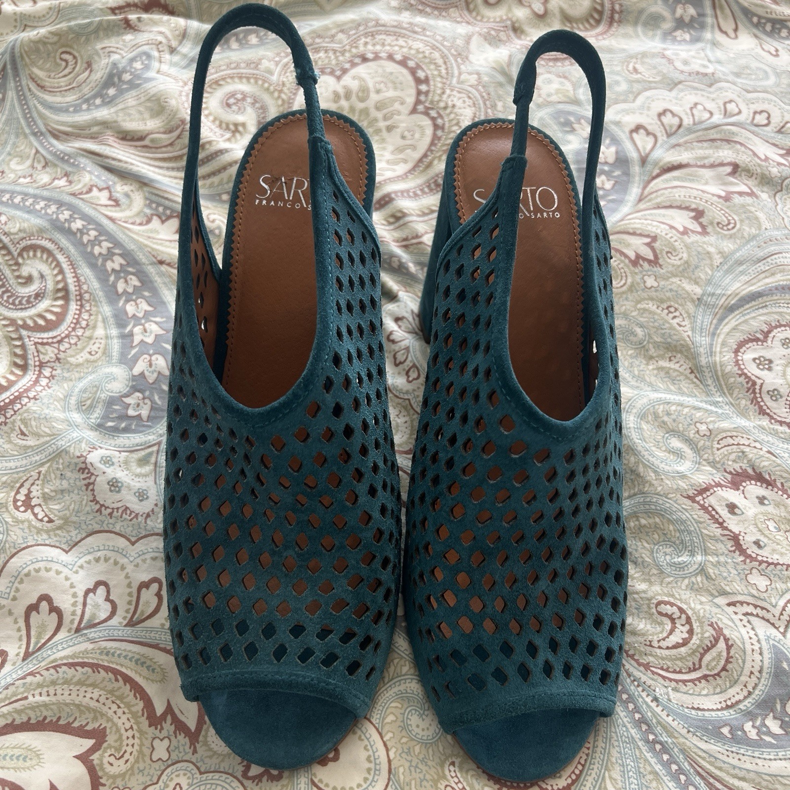 Franco Sarto Harlet 2 Teal Suede Perforated Slingback Block Heel Sandals Sz 8