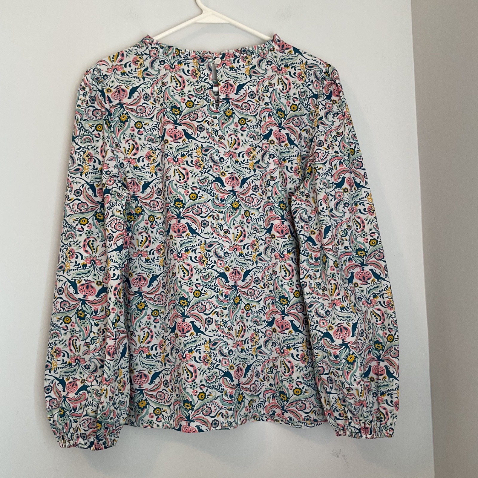 Talbots Women’s Multicolor Bird Flower Pattern Lightweight Cotton Blouse Size M