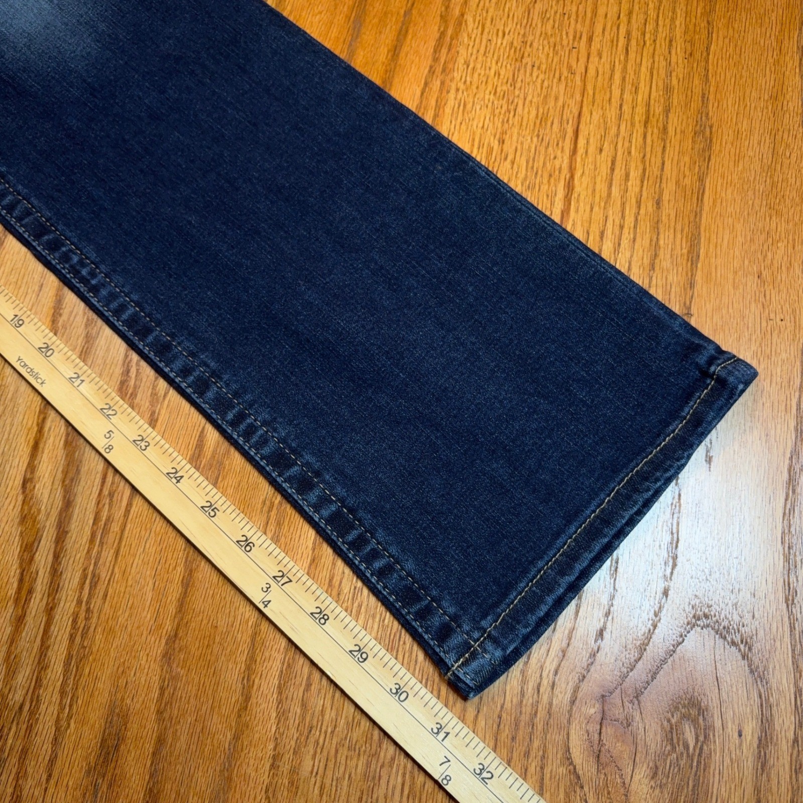 Wrangler Willow Ultimate Riding Jeans Womens 7 (30X31) Boot Cut Mid Rise Denim