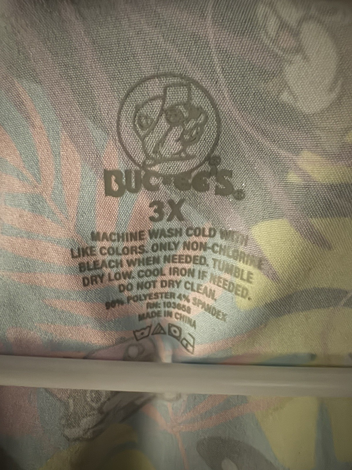 Buc-ee’s button up 3xl men’s shirt.