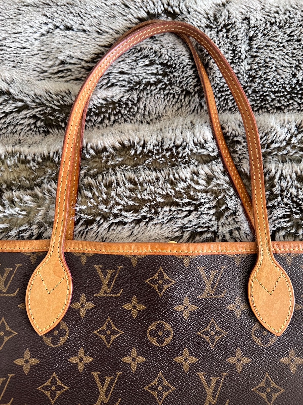 Louis Vuitton Neverfull Tote (M41177) MM Brown/Cerise Red Canvas Monogram