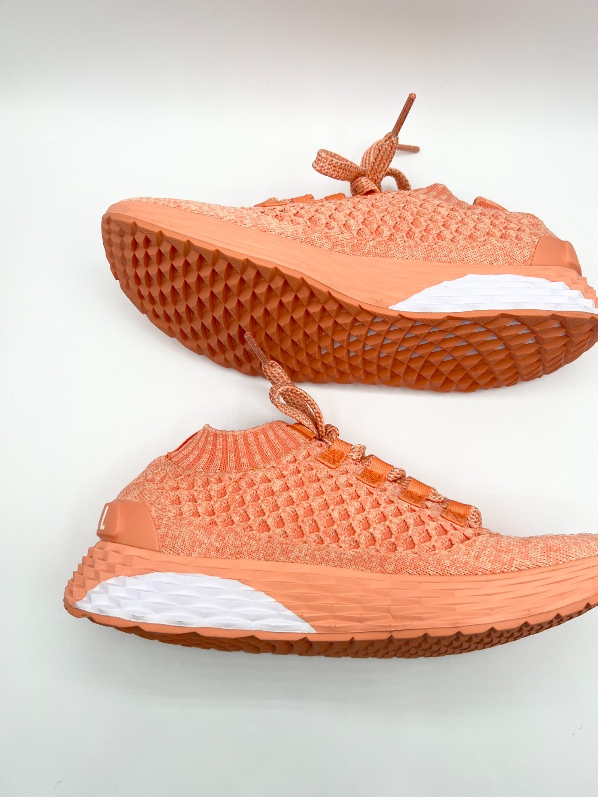 NoBull Allday Knit Sneakers /Trainers in Coral UNISEX US Size M6 / W 7.5