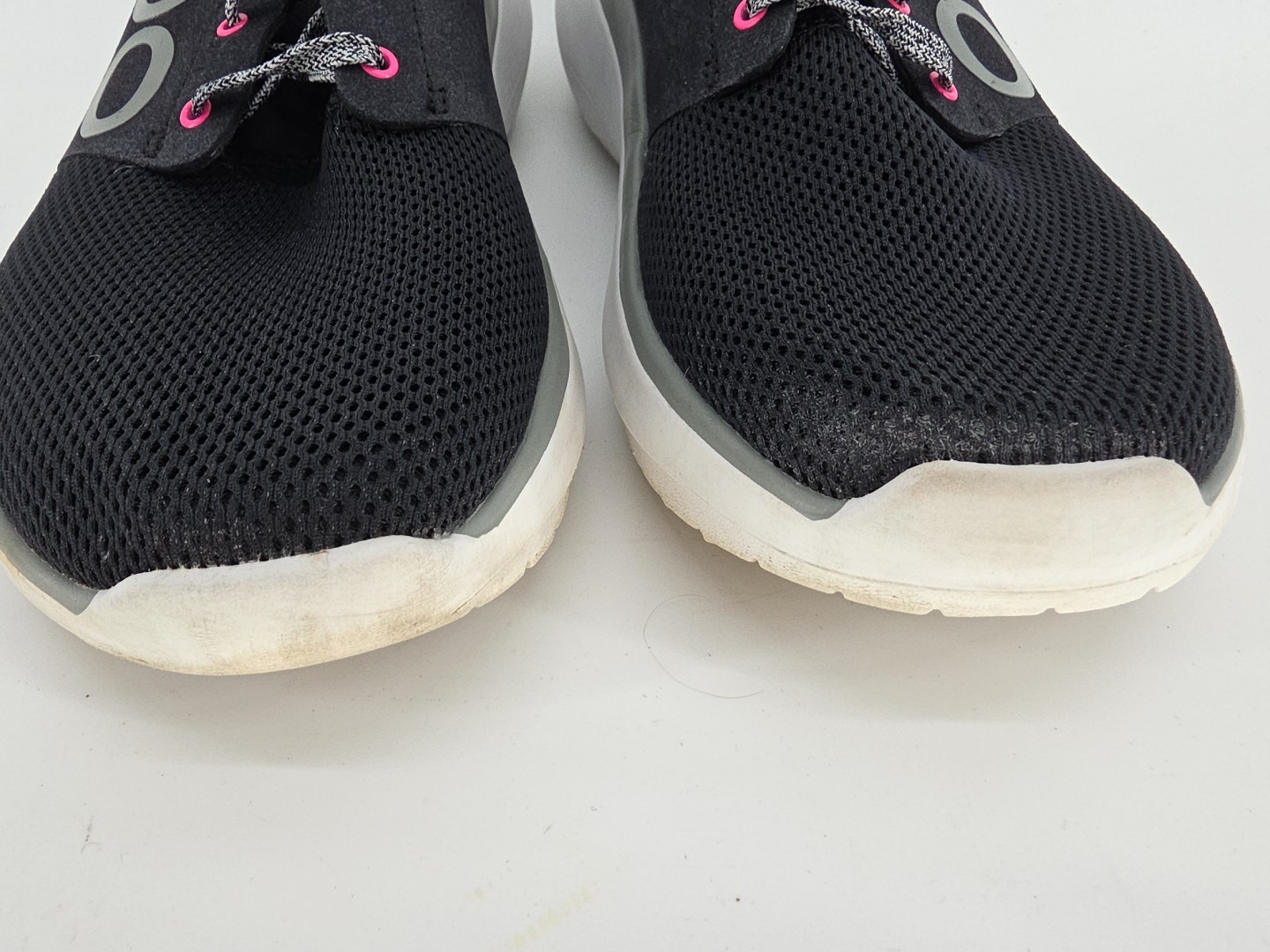 OOFOS OOmy Stride Recovery Comfort Shoes Lace Sneakers Womens Size 11 Black Pink
