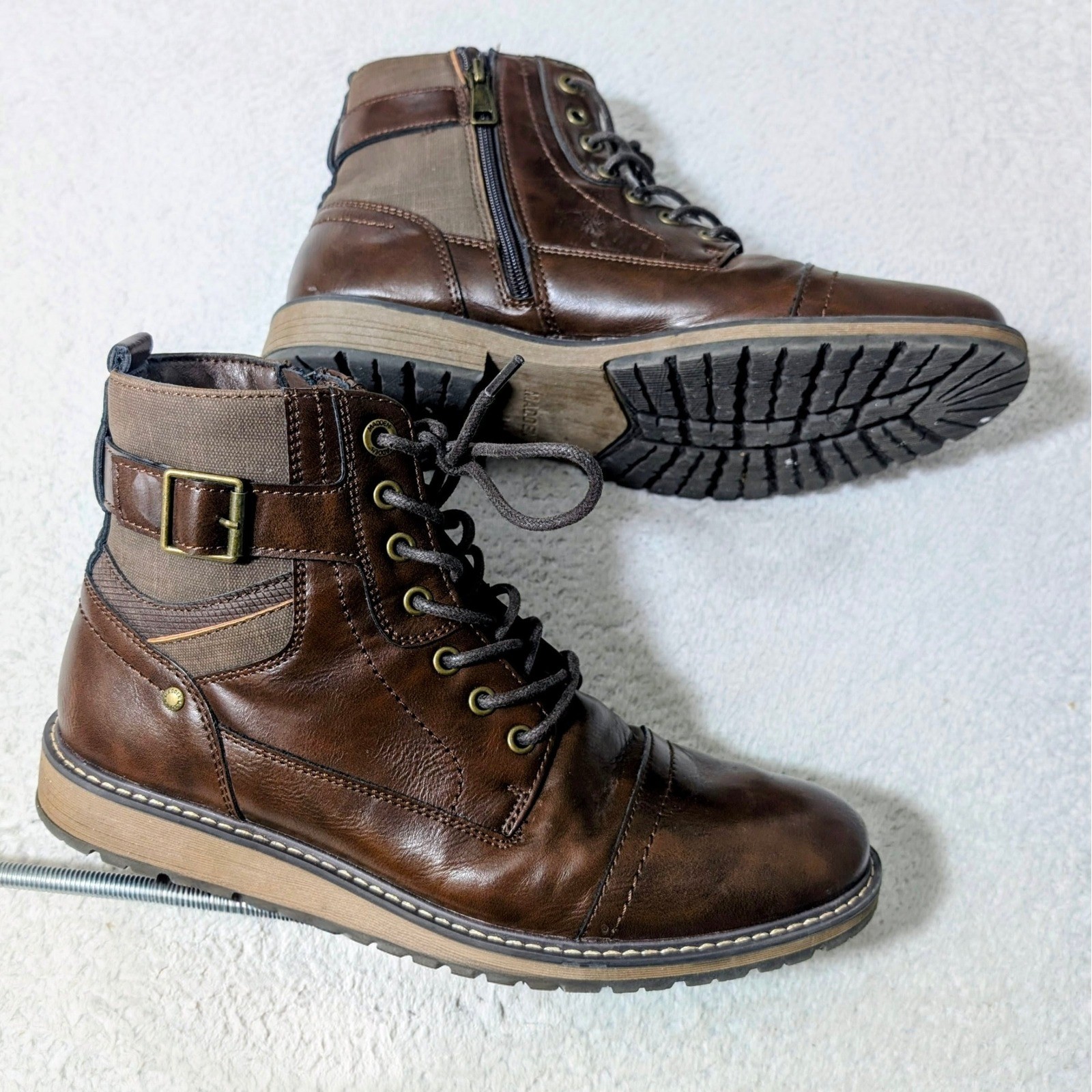 Madden by Steve Madden Boots Men 9.5 Brown Cap Toe Side Zip Buckle Combat *MINT*