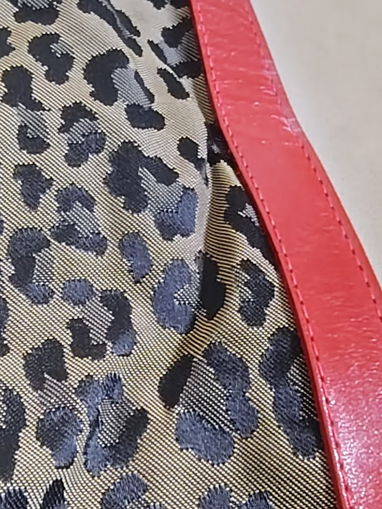 Fendi Clutch Bag Purse Leopard Leather Nylon Authentic 398T0359