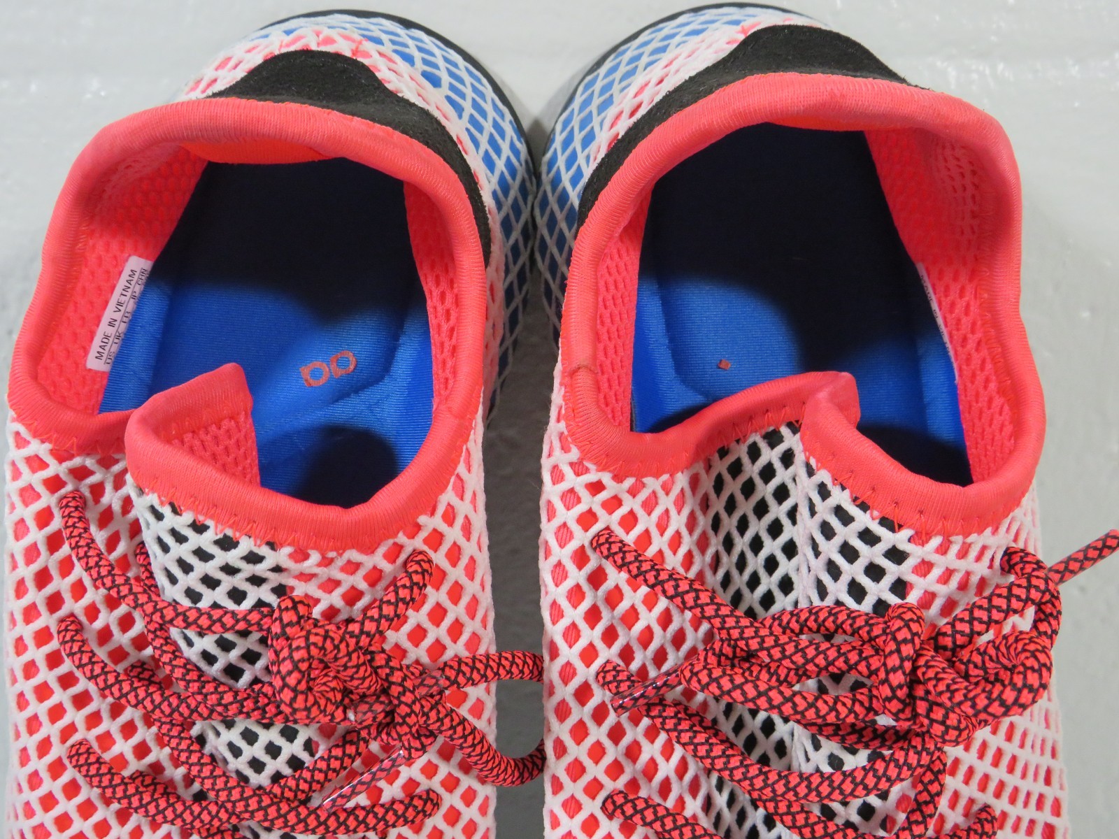 adidas Deerupt Runner Solar Red Bluebird Mesh Men’s Size 11.5 Sneakers CQ2624