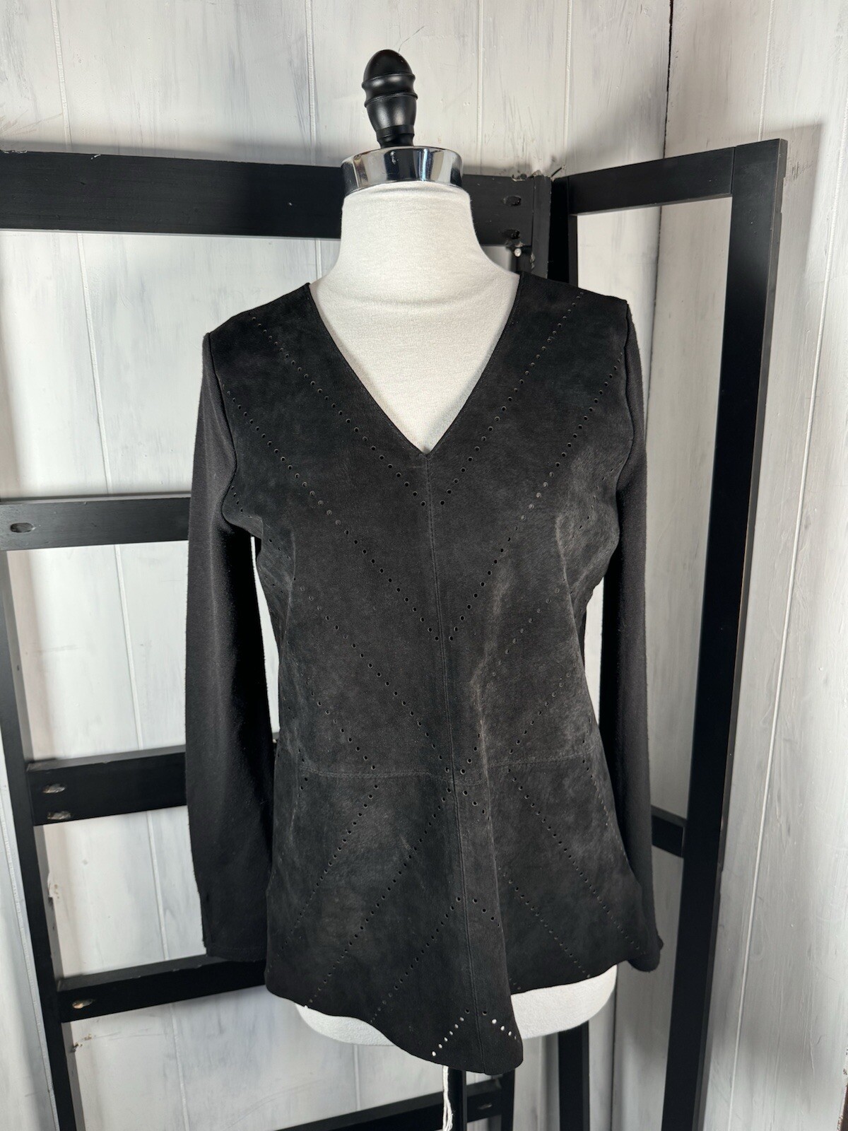 Ecru Black Leather Bodice Perforated V-Neck, Excellently Draped Top, Size Small