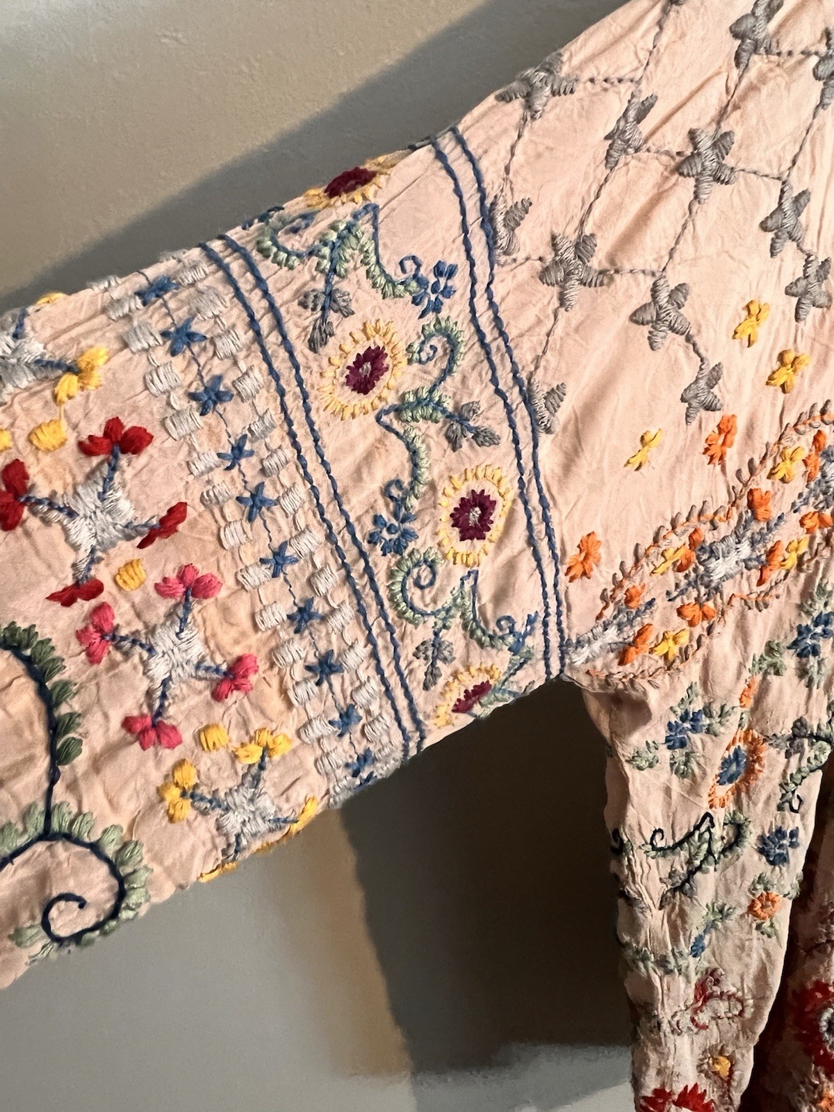 Johnny Was Blouse Top Womens Large Silk Embroidered Floral Boho Hippie Artsy