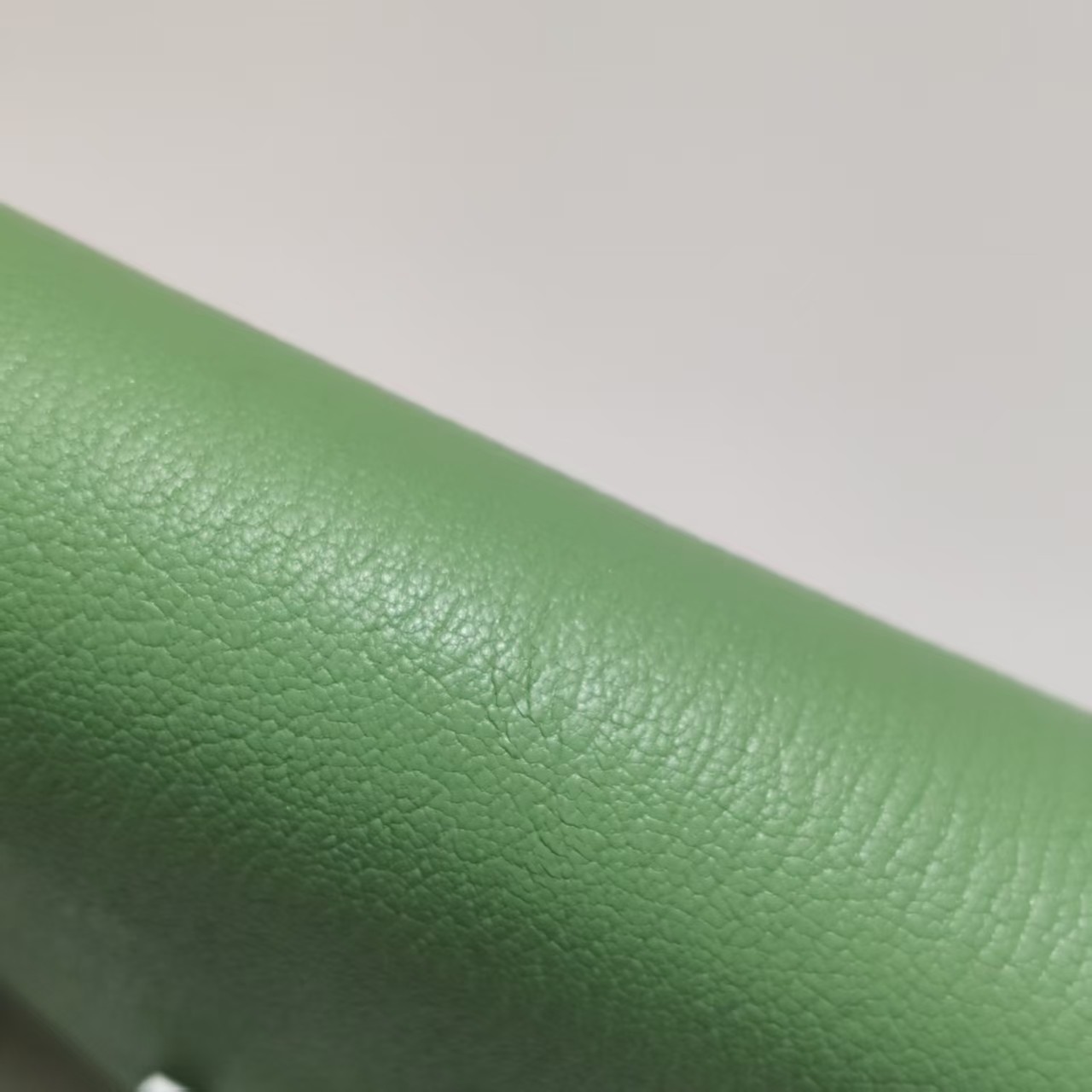 Hermes Verrou Mini 17 Chevre Mysore Vert Criquet 3I Avocado Green SilverPHW Auth