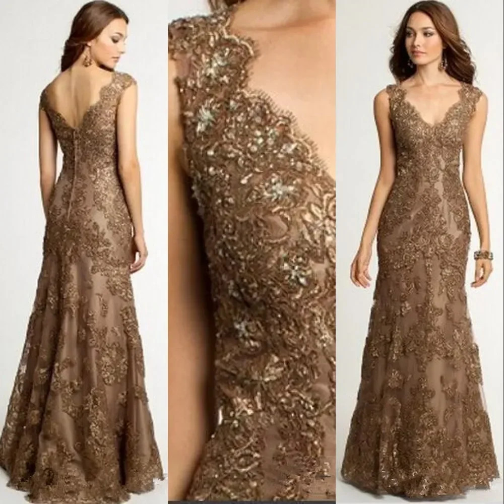 Elegant Mermaid Trumpet V Neck Brown Lace Beaded Mother of the Bride Dress