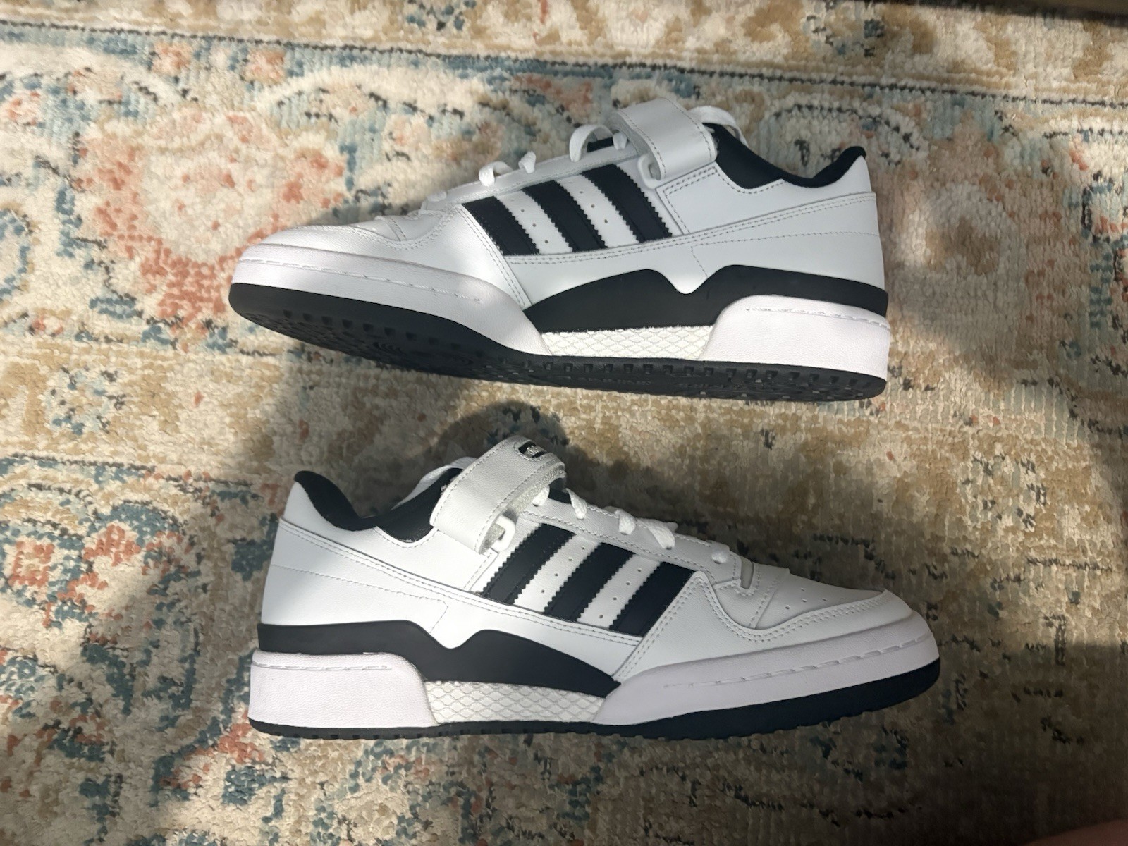 Size 10.5 – adidas Forum CL Low White Black