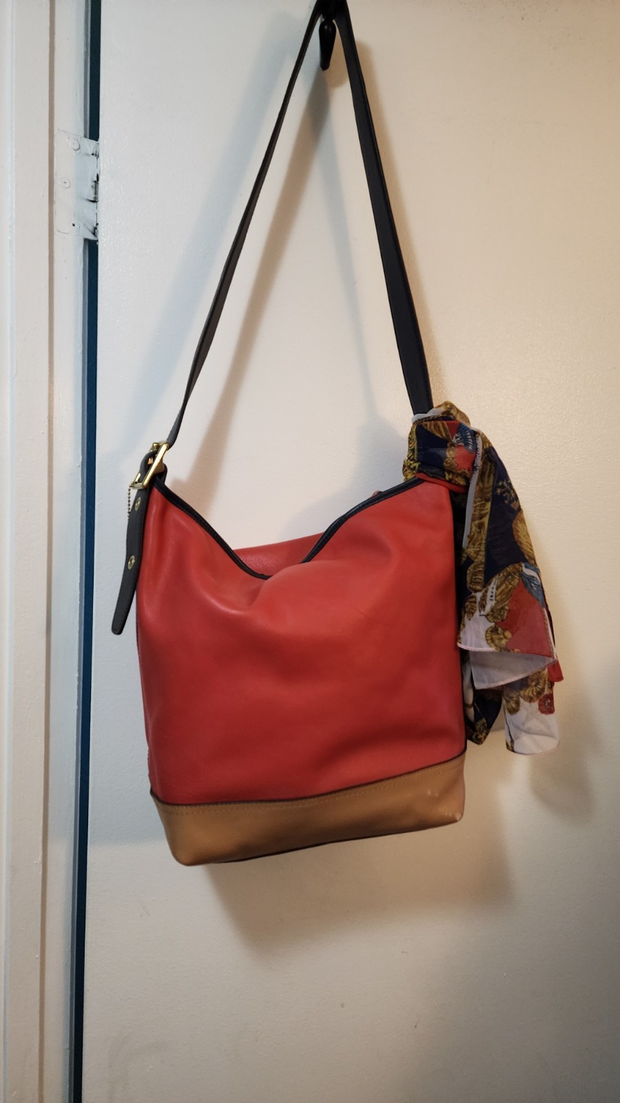 COACH Leather Shoulder Bag Multicolor Red Blue Beige 12×9.6×5.1in Rare Design