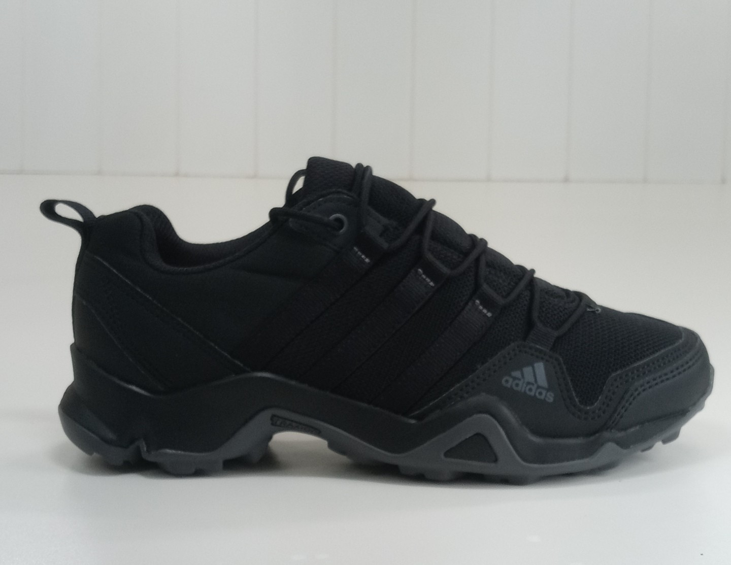 Adidas Terrex AX2S Men’s Hiking Shoes Black Core Gray Q46587 Athletic Sneakers 7