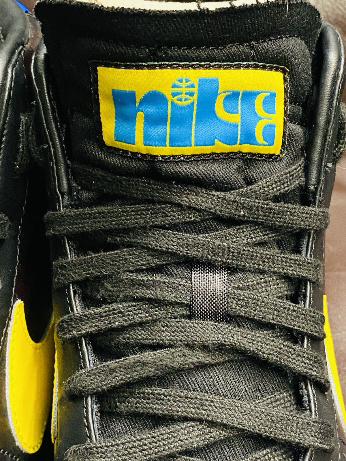 Nike Blazer Mid ’77 VNTG Sisterhood Black Yellow Royal Men’s Size 11 w/ Box