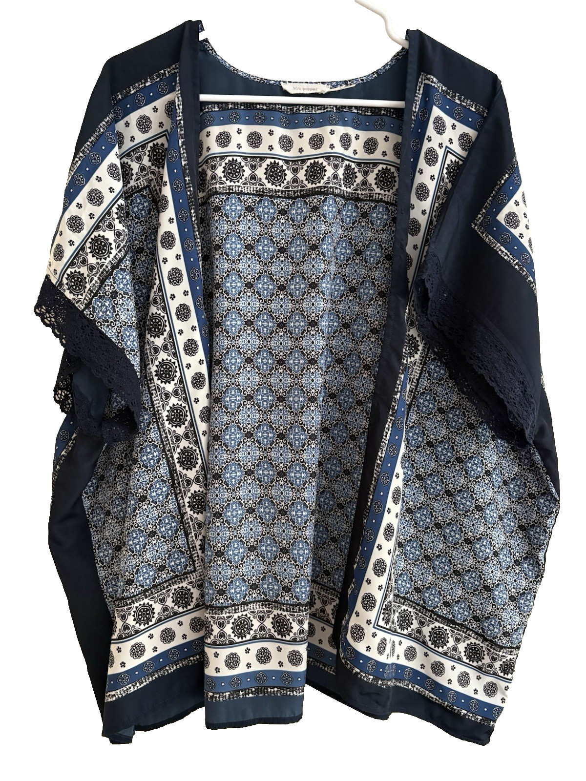 Blu Pepper Navy Blue Floral Semi-Sheer Kimono – Size M Lace Accent Sleeves