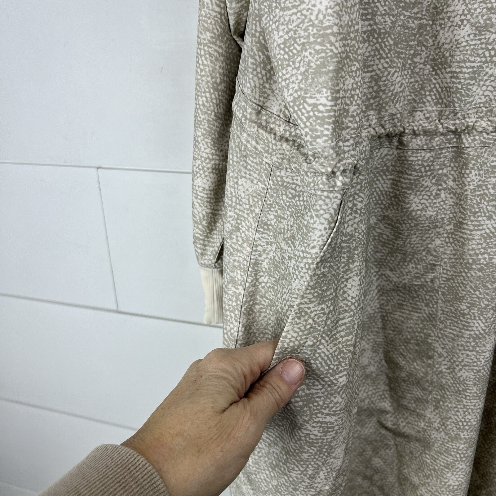 NWT Athleta Zuma Printed Shirtdress Women 3X Grey Featherweight Stretch UPF