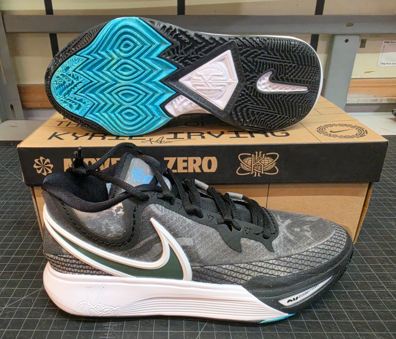 Nike Kyrie 8 – Black White Blue DJ6017-001 – Basketball Shoes, Mens Size 10.5