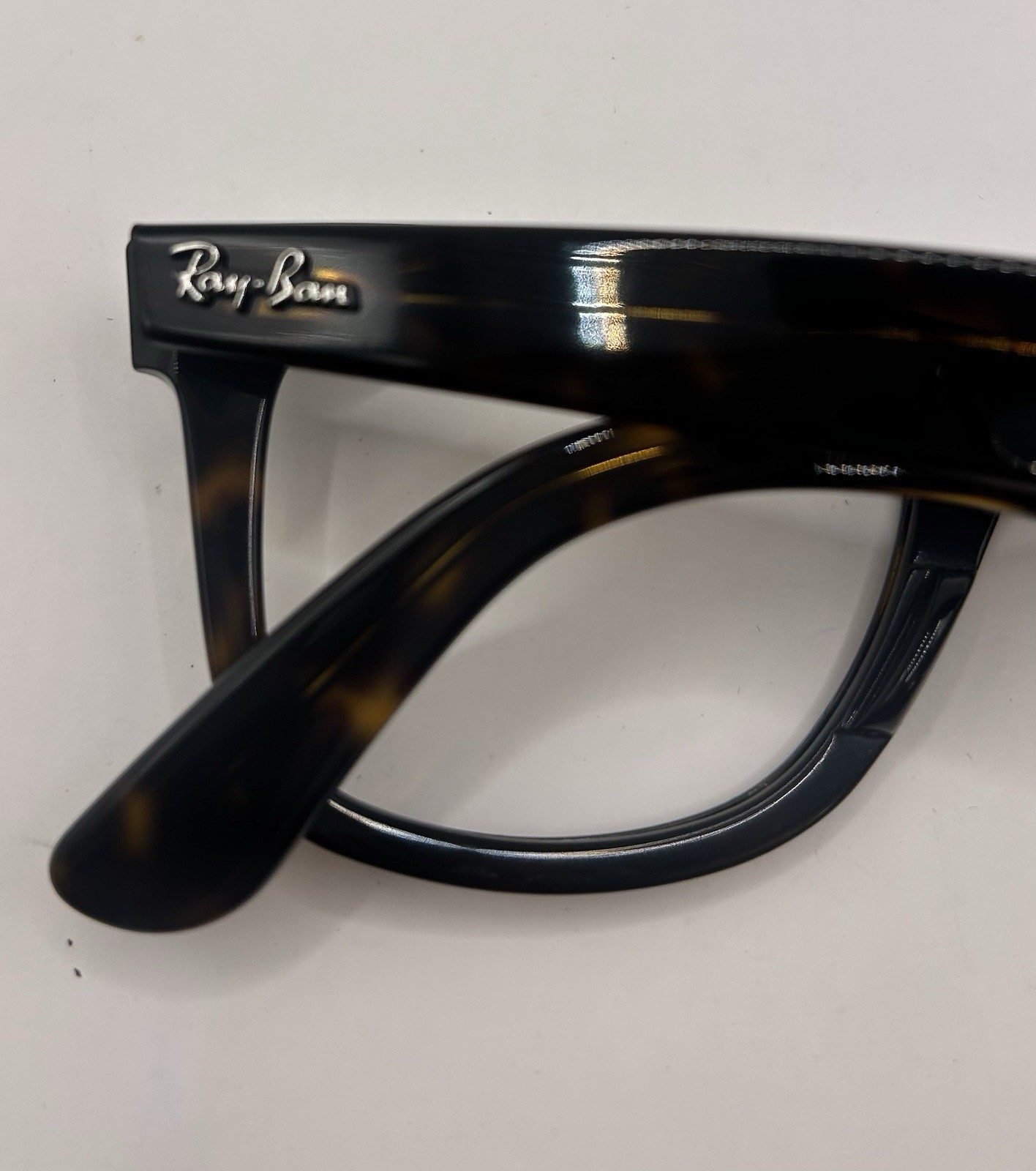 Ray-Ban RB2140 902 Wayfarer Tortoise Brown 50[]22 150 Case & Cloth