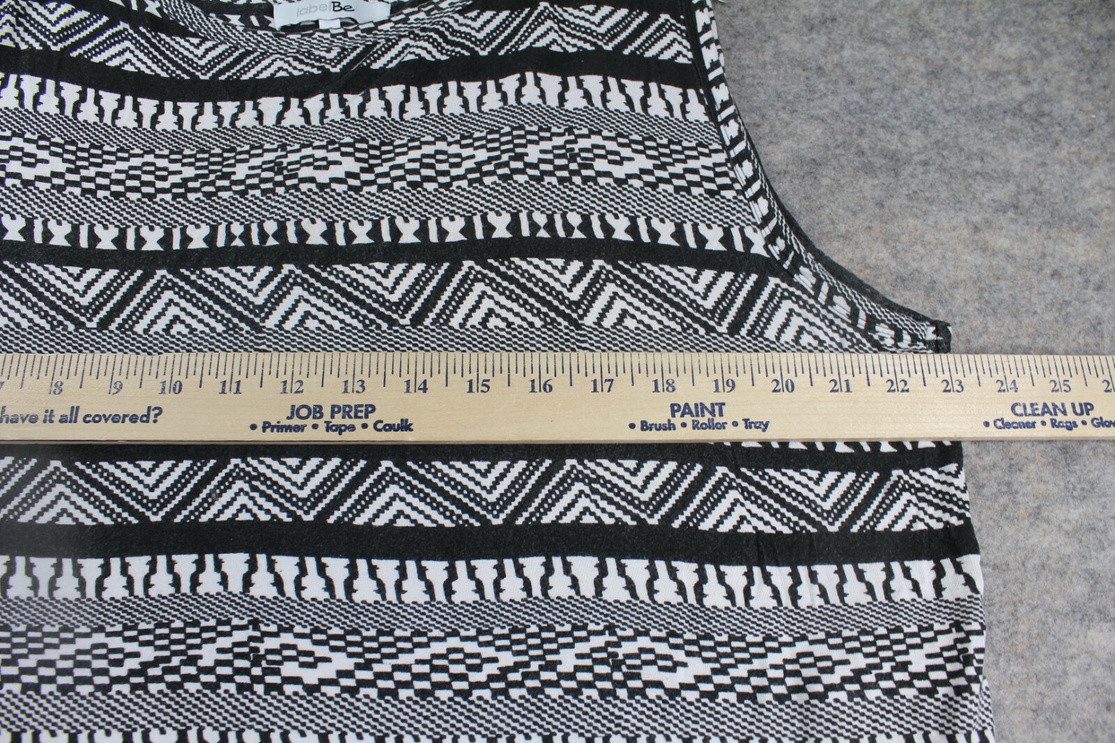LabelBe Tank Top Sz 16 Black White Long Side Slit Aztec Pullover Stretch Comfort