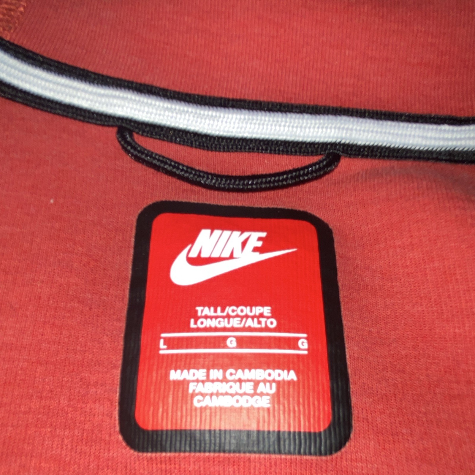 Red Nike tech