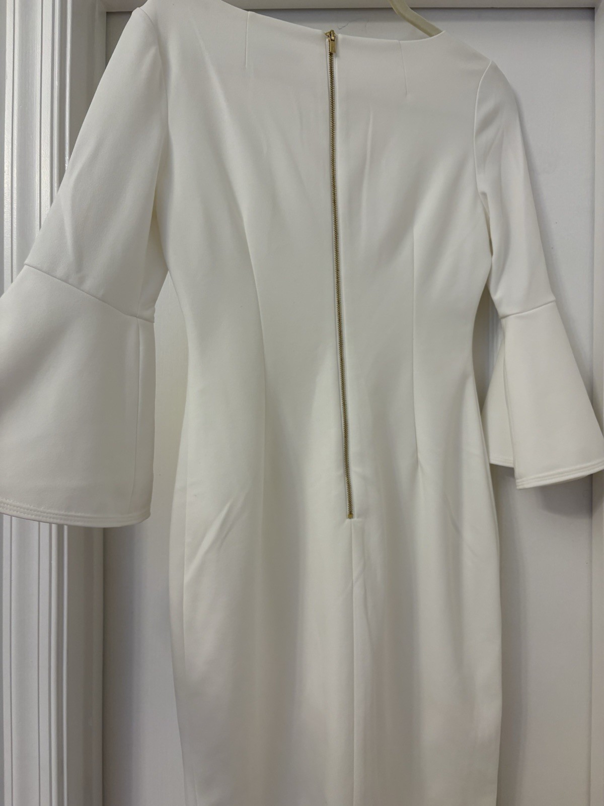 Calvin Klein White Solid Sheath Dress Round Neck Bell 3/4 Sleeve Zip, 2