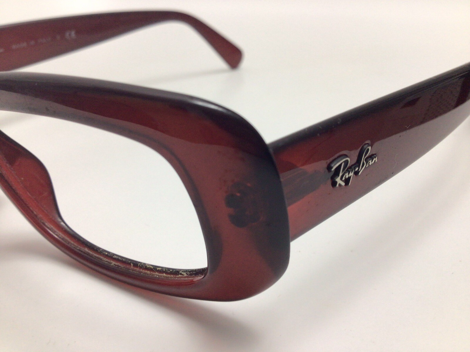 RAY BAN Ladies Sunglasses / Eye Glasses FRAME / Made In Italy￼ RB 4122