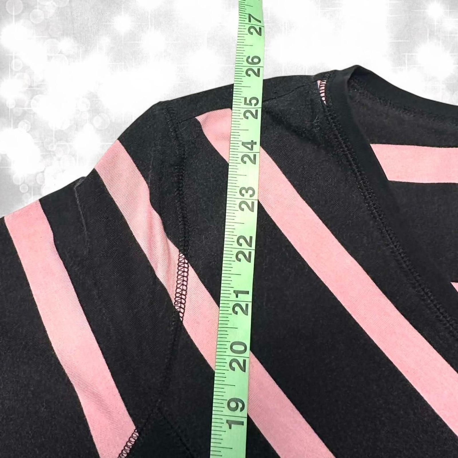 Y2K alt style chevron striped pink and black 3/4 sleeve top