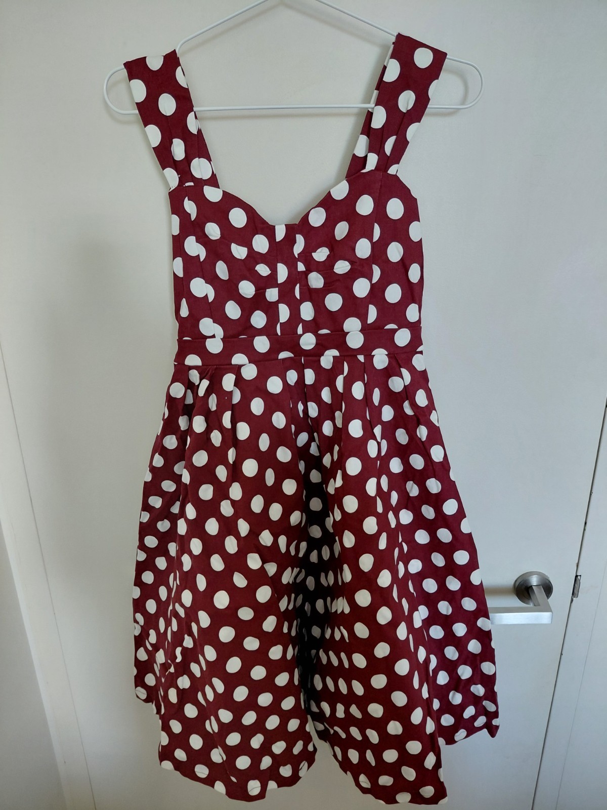 LINDY BOP Polka Dot 1950’s Style Women’s cotton dress Size 10 BRAND NEW