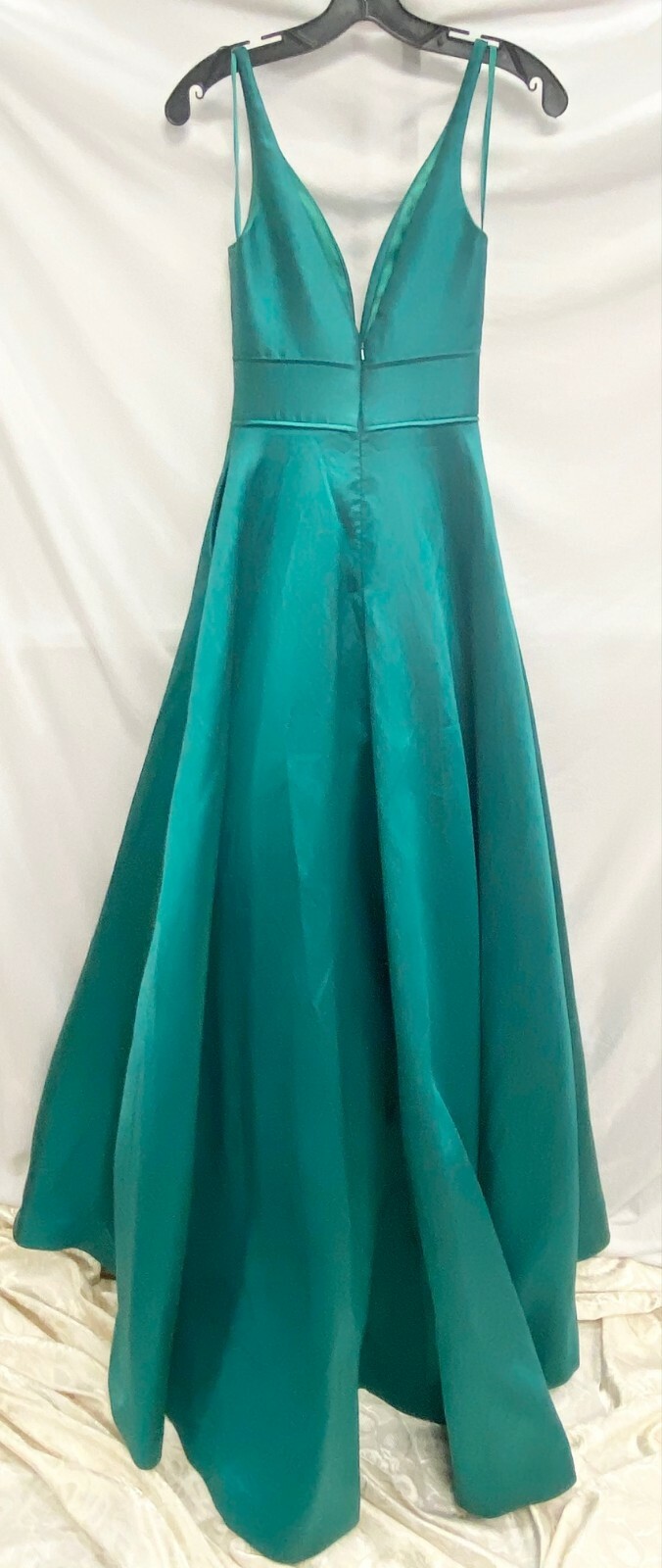 IEENA MAC DUGGAL 55010i Emerald Plunging Sweetheart A-Line Maxi Ball-Gown 0 = XS