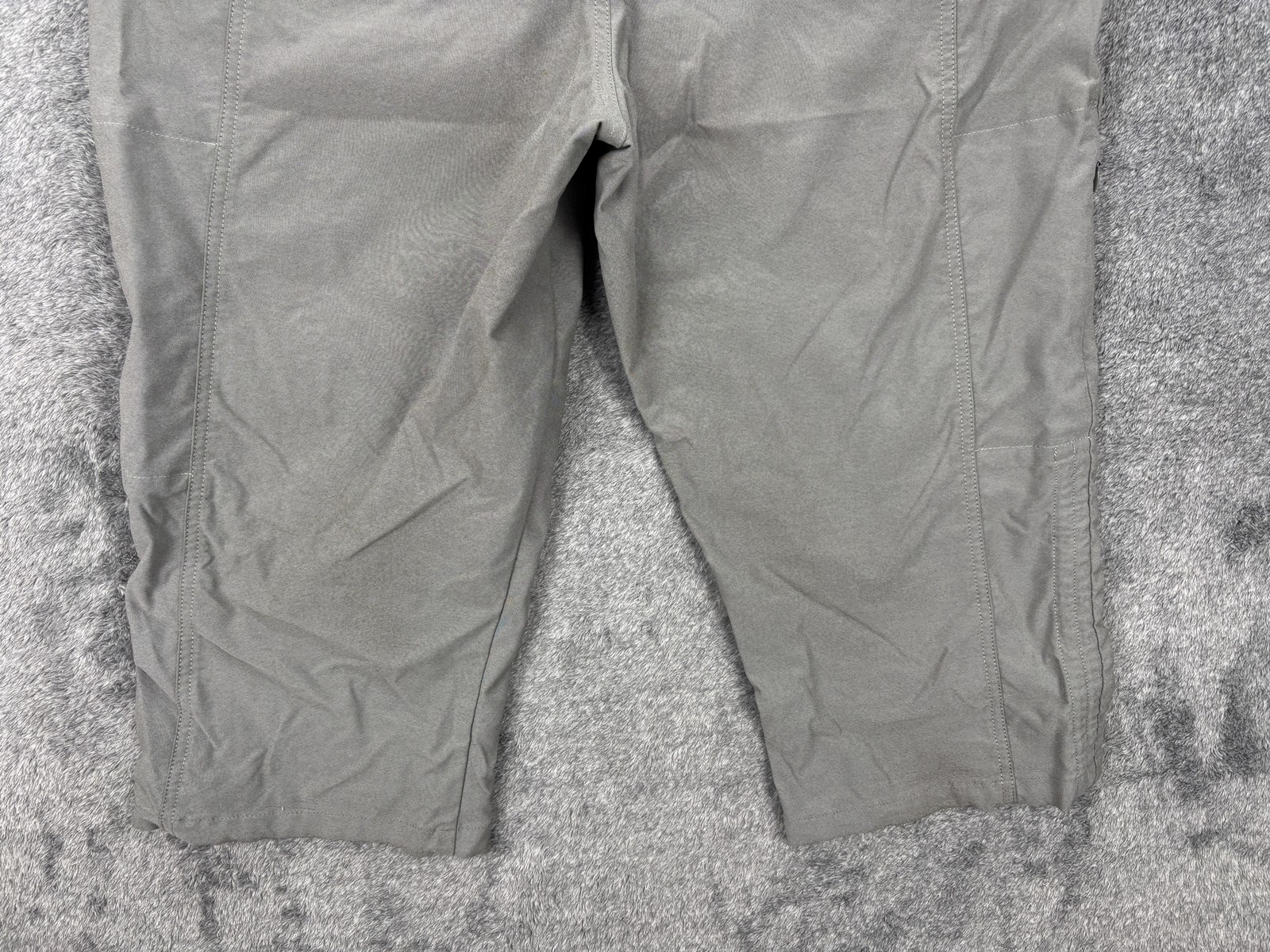 Kuhl Pants Womens 14 Gray Nylon Polyester Twill Capri Zip Pockets Outdoor Travel