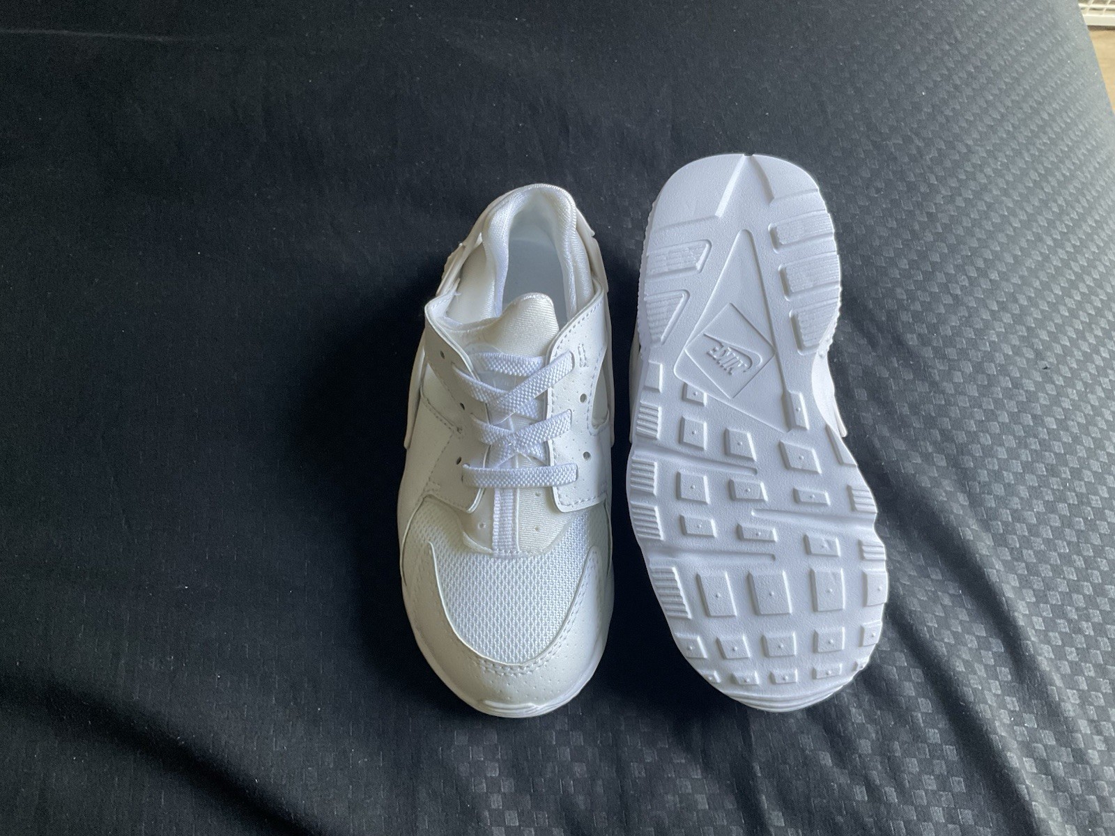 Nike Huarache Run Toddler White Size 10c New
