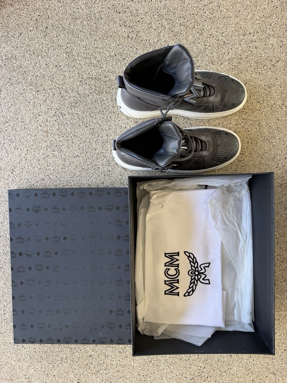 MCM Men’s High Top GRAY Leather Lace-Up Sneakers Black/White Logo Pattern