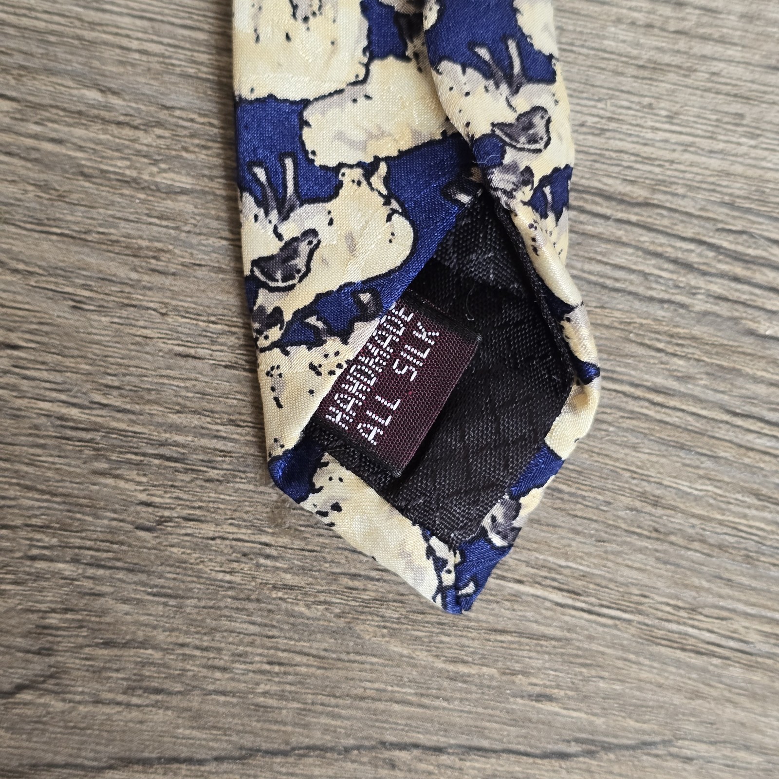 Museum Artifacts Silk Tie Mahogany Cream Flock Of Sheep Motif Necktie 58″